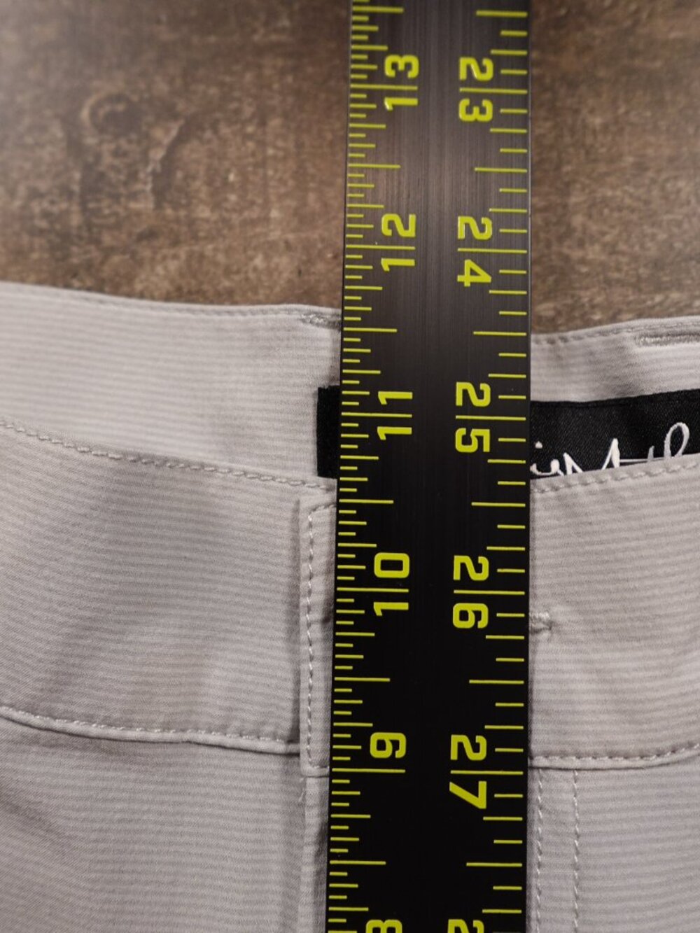 Travis Mathew Golf Shorts Men’s 32 Gray Stretch Performance Casual 9” Inseam - Picture 7 of 11